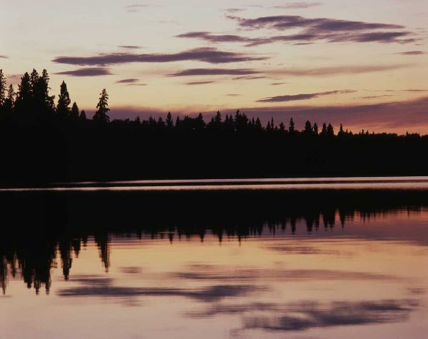 Canada, Manitoba, sunrise over Childs Lake